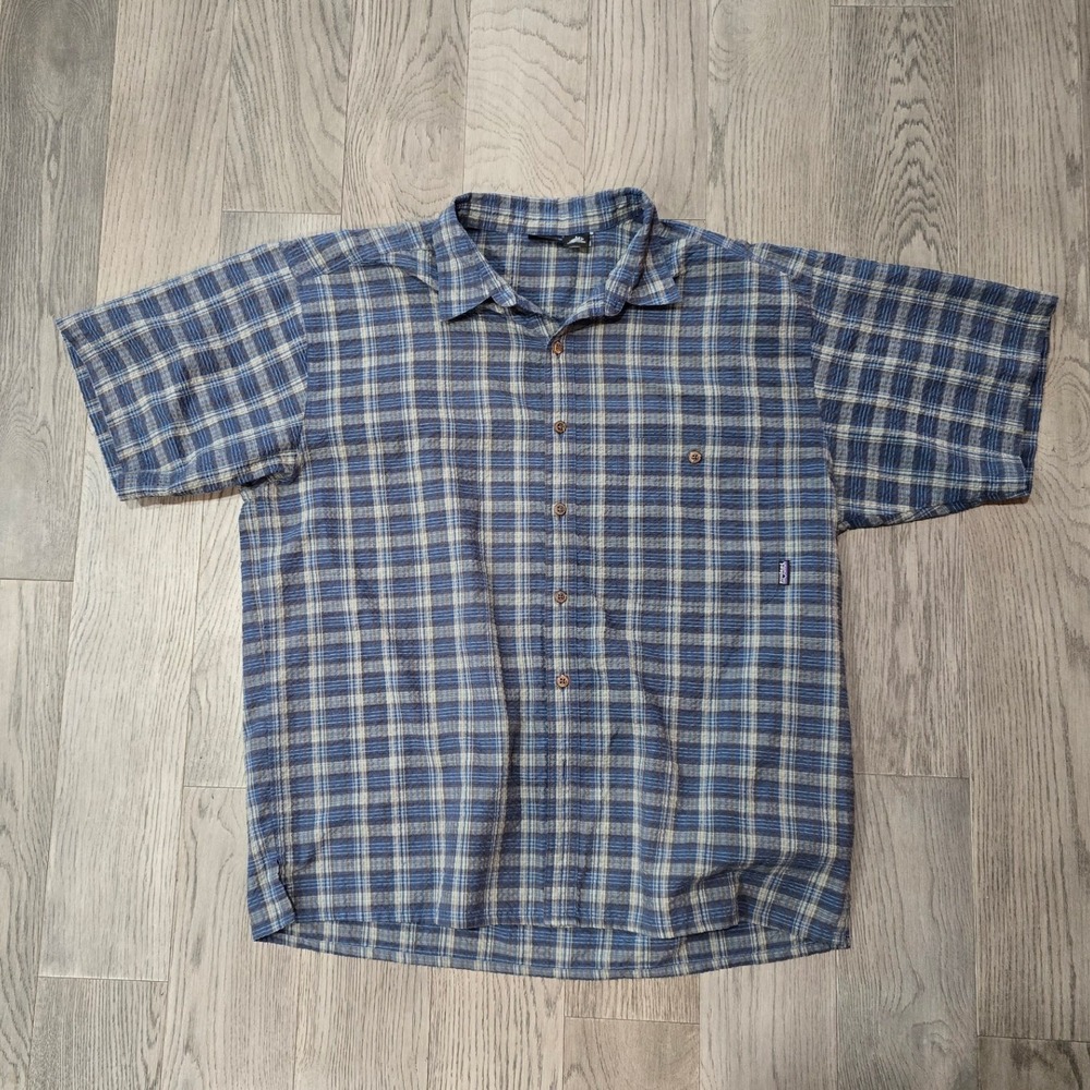 Patagonia Blue Grey Plaid Seersucker Short Sleeve Button Down Shirt Men's Large